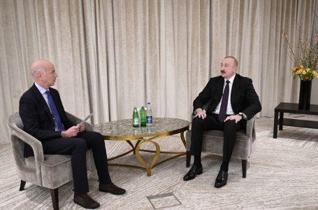 “Bizə hər hansı ölkə, o cümlədən Fransa ilə heç bir problem lazım deyil…Bu, bizim təşəbbüs deyildi, lakin indi düşünürəm ki, hər iki tərəf, xüsusən də Ermənistan ilə Azərbaycan arasında artıq əldə olunmuş sülhdən sonra normal münasibətlərə daha çox hazırdır…”-AZƏRBAYCAN PREZİDENTİ – FOTO – (MÜSAHİBƏ)